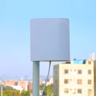700MHz MIMO 4x4 4G RFID GSM Tower 5G Sector WiFi Patch 5.8 GHz Directional Circular Polarization Outdoor Flat Panel Antenna